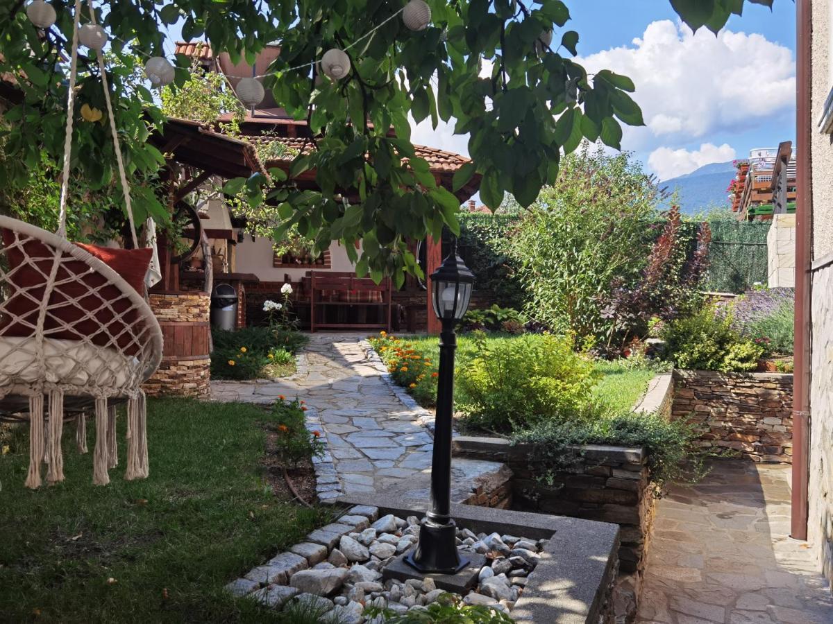 Mira Guest House Dobrinischte Exterior foto