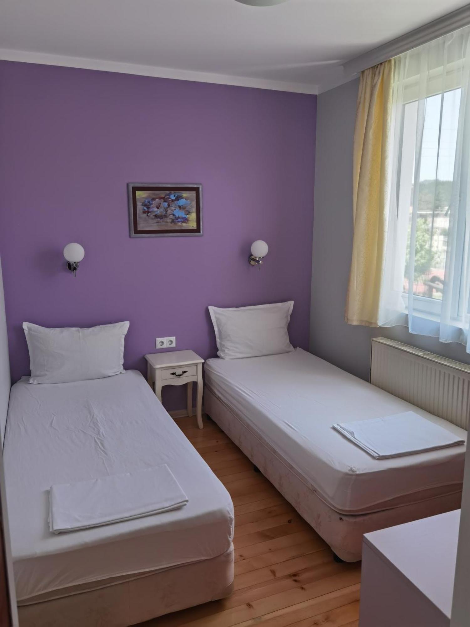 Mira Guest House Dobrinischte Zimmer foto