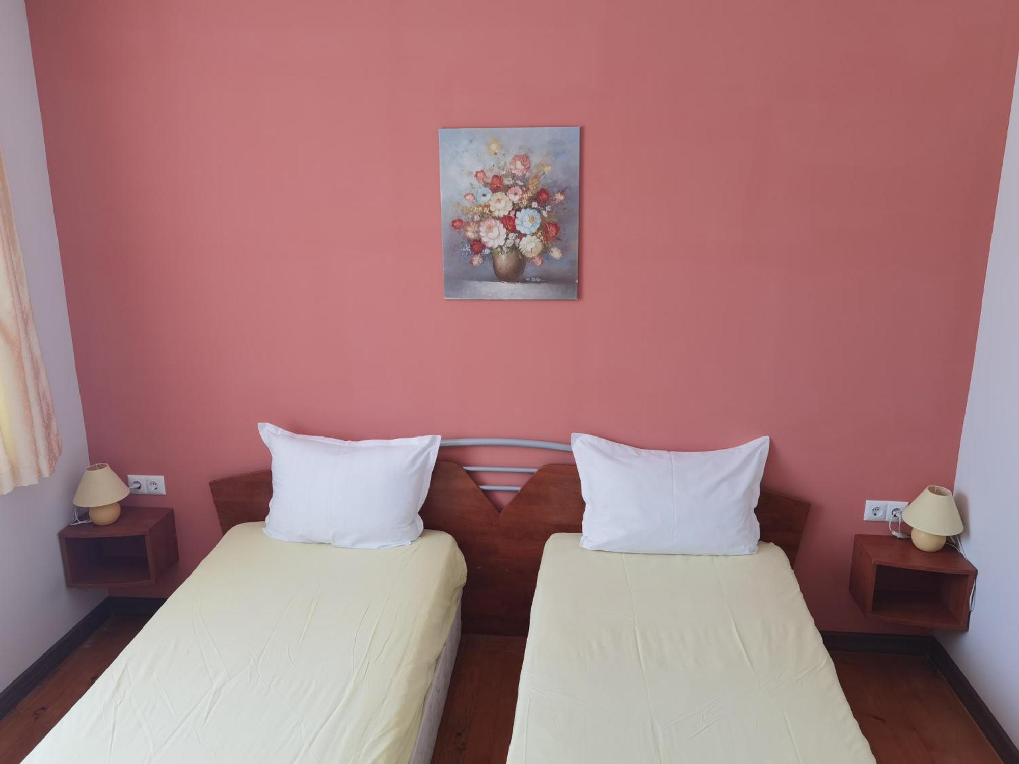 Mira Guest House Dobrinischte Zimmer foto